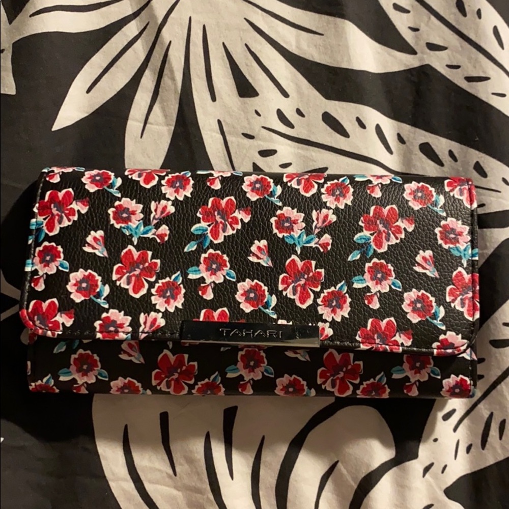 Floral wallet